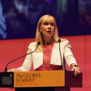 克莱尔·贝内特洲际酒店