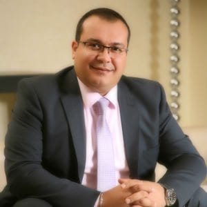 Elias J Moukarzel