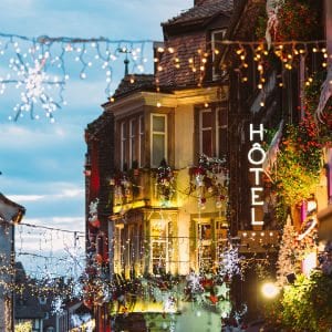 半岛手机端下载酒店营销