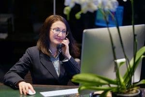 Empathy-Based客服把自己放在他们的鞋子