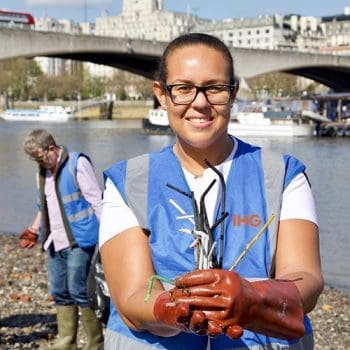 洲际酒店将塑料吸管从全球酒店bd手机版网页有限责任公司半岛手机端下载