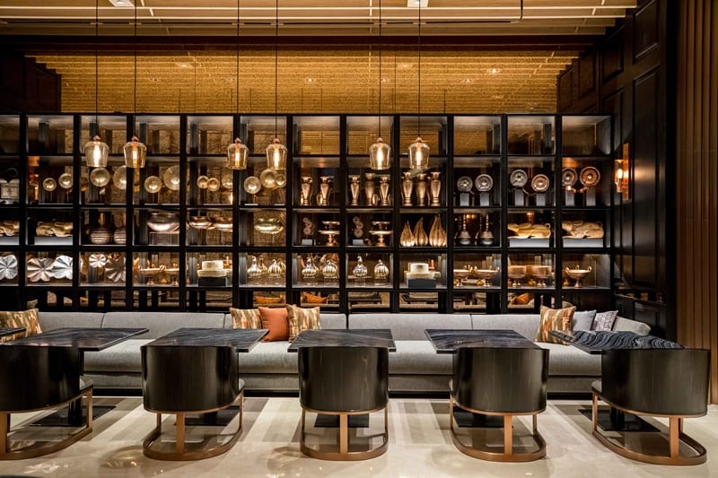 市场咖啡馆的座位