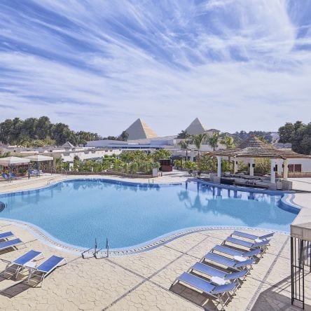 施泰根贝格酒店及度假村将在埃半岛手机端下载bd手机版网页有限责任公司及开罗开设施泰根贝格金字塔