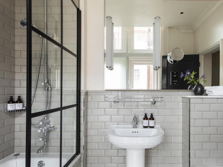 洲际酒店选择bulk-size设施以减少塑料垃圾