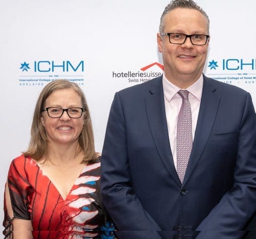 icm:高层变动很大