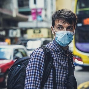 冠状病毒-入住率在两周内下降75%