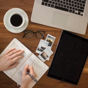 全球旅行作家情绪