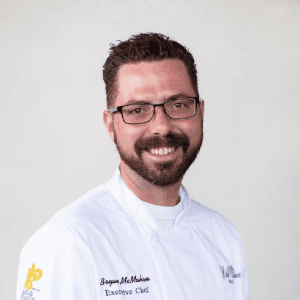 布莱恩·麦克马洪酒店半岛手机端下载