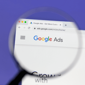 谷歌酒店广告半岛手机端下载