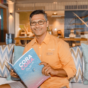 贾斯汀·斯图亚特·科拉科拉马尔代夫