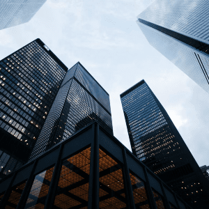 半岛手机端下载酒店股票走势