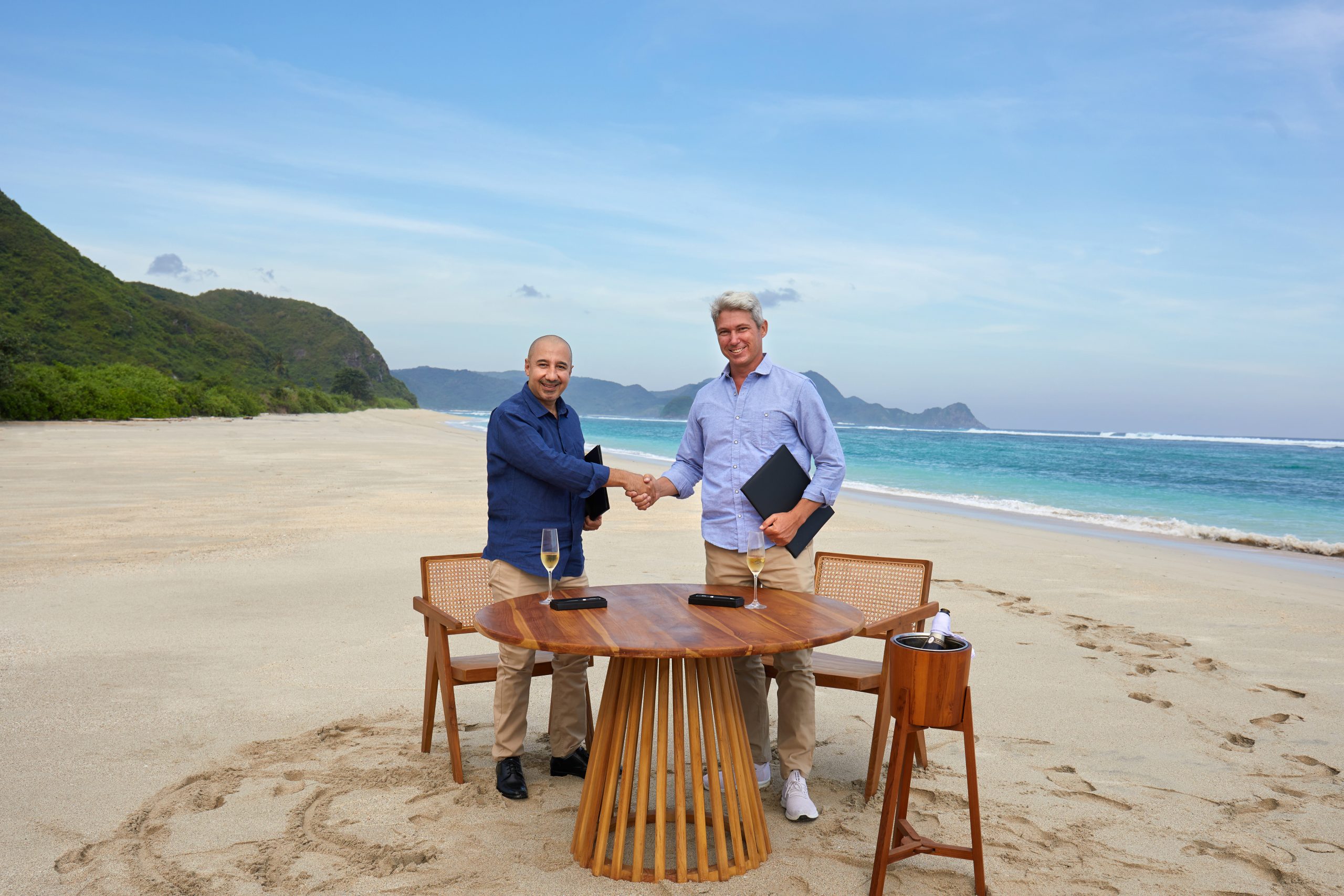 穿过酒店和度半岛手机端下载bd手机版网页有限责任公司假村扩展Lombok的到达