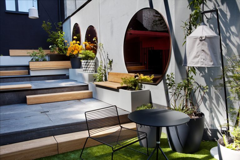 半岛手机端下载维也纳英迪格酒店- Naschmarkt露台