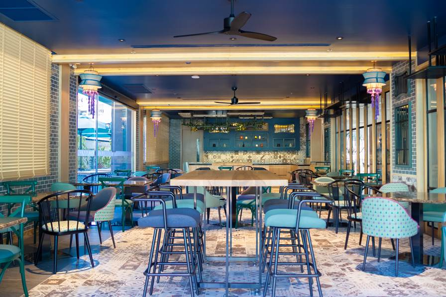 发光米拉卡隆海滩