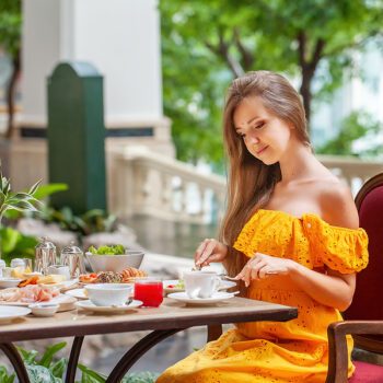 半岛手机端下载酒店餐厅