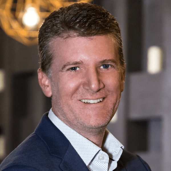 布莱恩·米切尔·波维内丽